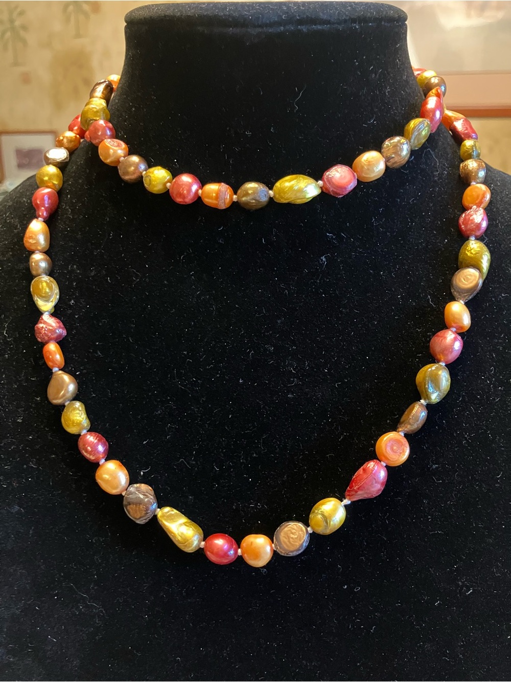 FRESH WATER PEARL NECKLACE IN MULTI-COLOR AUTUMN SHADES - Picture 5 of 13